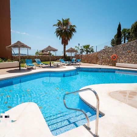 Vista Bahia Con Piscinas, Parking Y Terraza Appartement La Herradura  Buitenkant foto